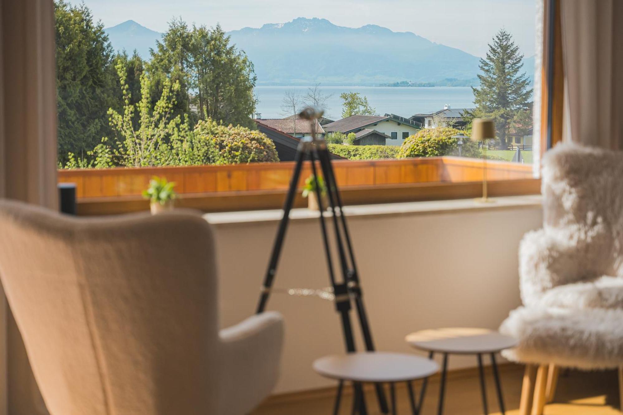 Chalet Am See - Seeblick Bergblick Modern Charmant Neu Seeon-Seebruck Zewnętrze zdjęcie