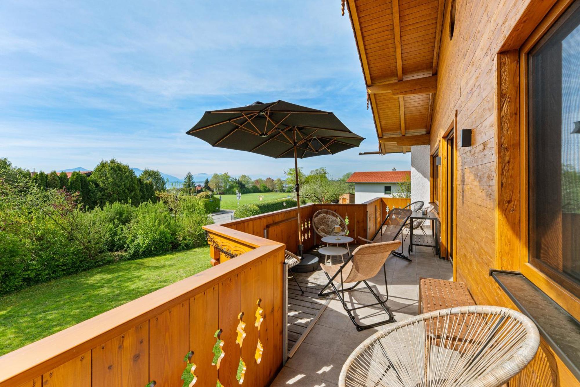 Chalet Am See - Seeblick Bergblick Modern Charmant Neu Seeon-Seebruck Zewnętrze zdjęcie